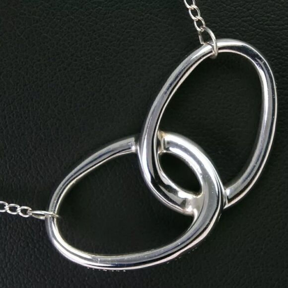 AuthenticTiffany & Co. Elsa Peretti Large Interlocking Ovals 925 Sterling Silver - Picture 5 of 10
